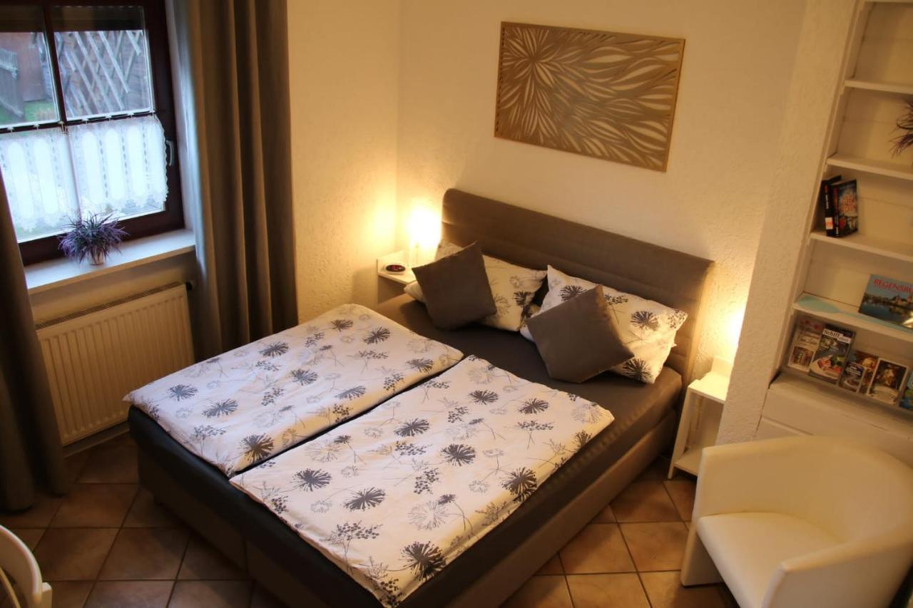 Gaeste Apartement Casa Luber Thalmassing  Ngoại thất bức ảnh