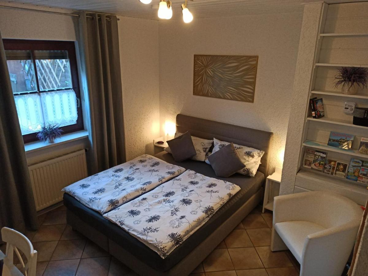 Gaeste Apartement Casa Luber Thalmassing  Ngoại thất bức ảnh