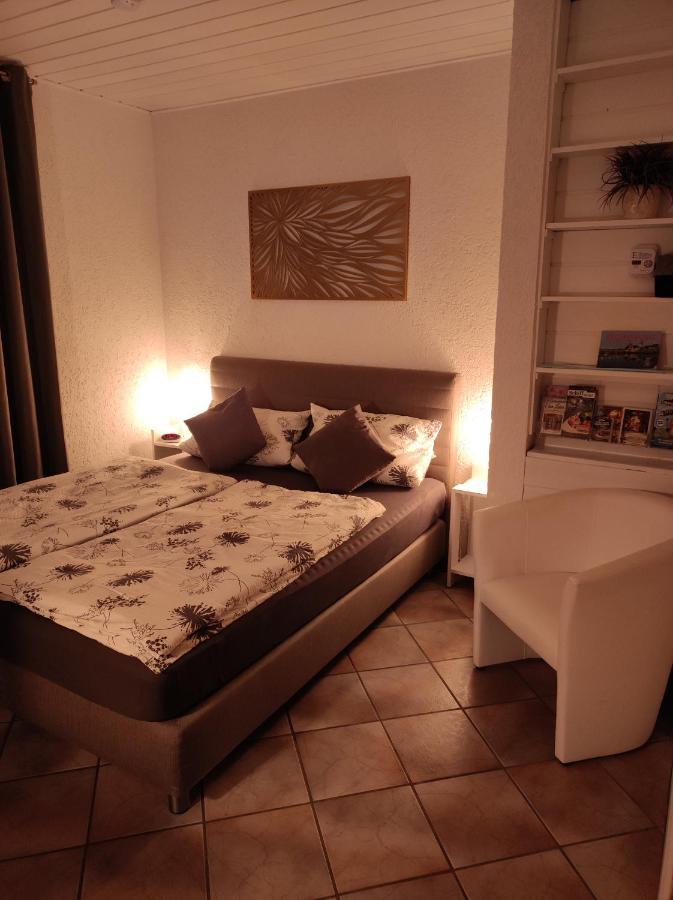 Gaeste Apartement Casa Luber Thalmassing  Ngoại thất bức ảnh