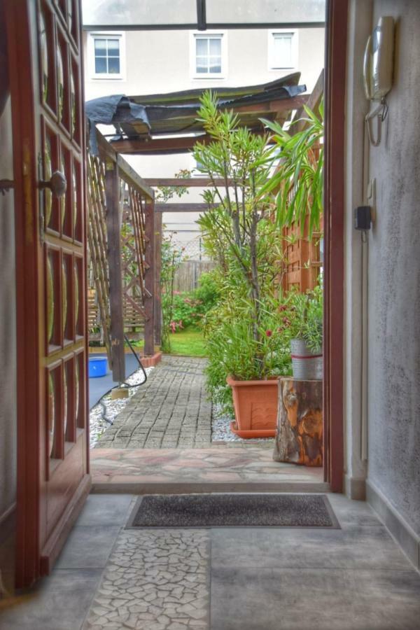 Gaeste Apartement Casa Luber Thalmassing  Ngoại thất bức ảnh